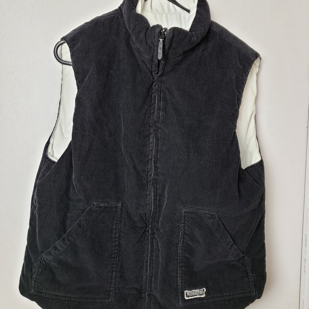 Wind River Vest - Picture 5 of 13